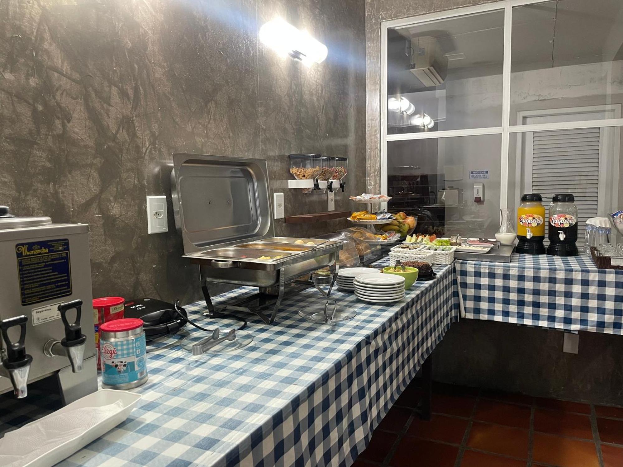 Hotel De Carvalho — Fotos 2